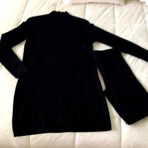 Cable and gauge  sweater with matching leggings